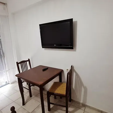 Parku I Palmave 3* Gjirokastër