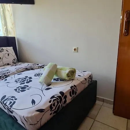 Hotel Parku I Palmave Gjirokastër